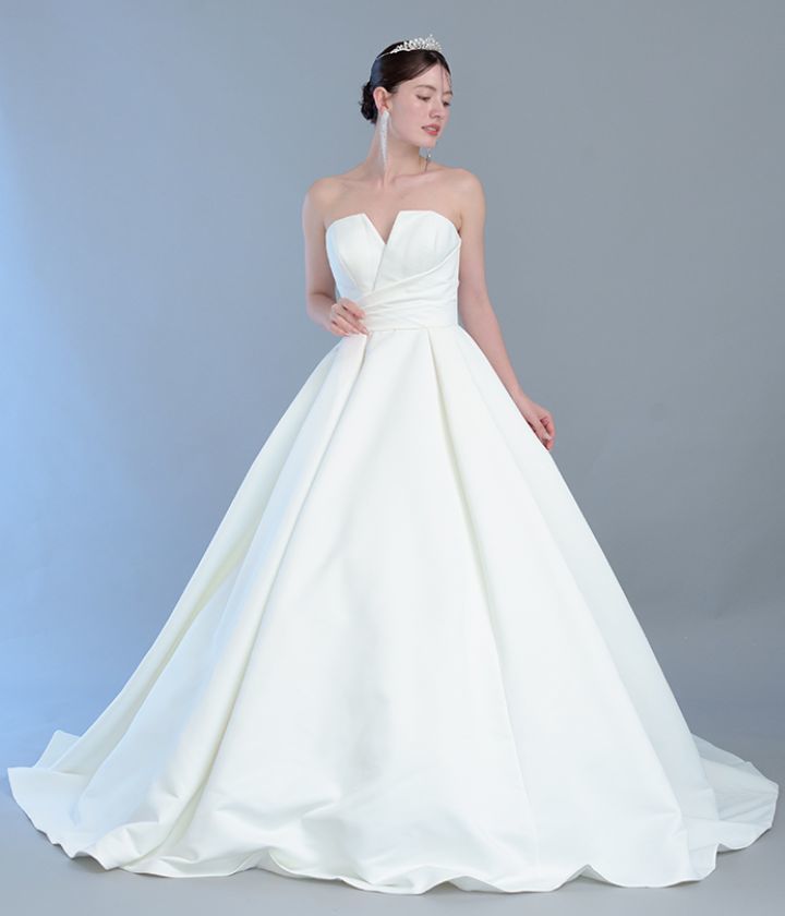 Aライン-ウエディングドレス