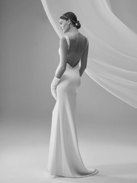 Rene-Milla Nova-ウエディングドレス