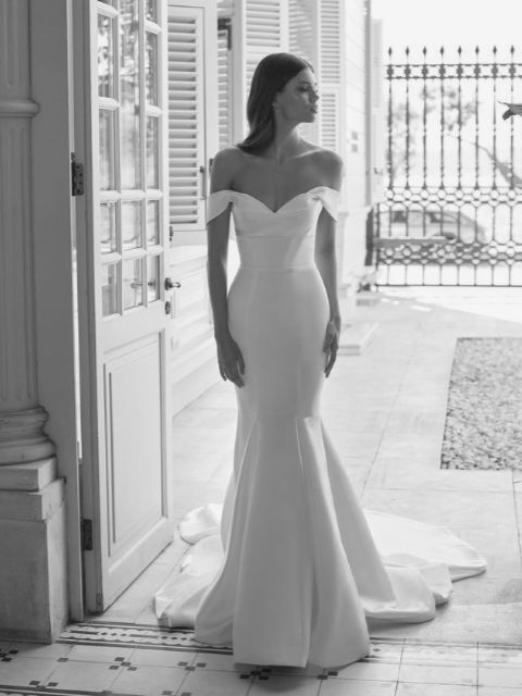 Annette-Milla Nova-ウエディングドレス