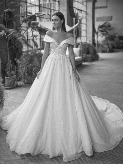 Francheska-Milla Nova-ウエディングドレス