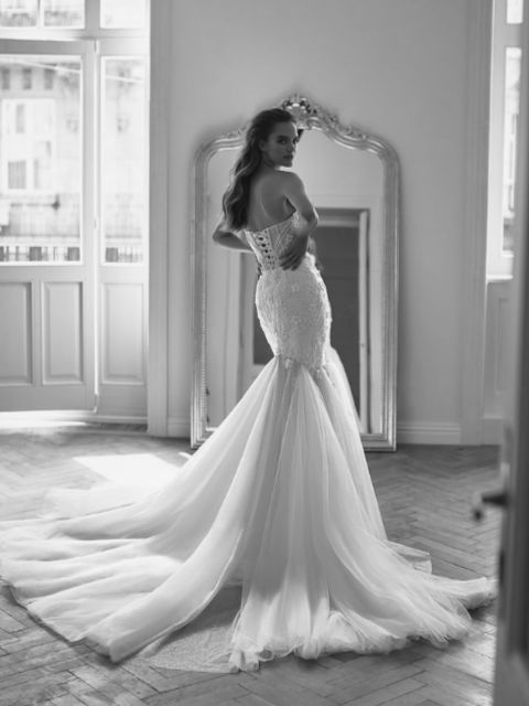 Metea-Milla Nova-ウエディングドレス