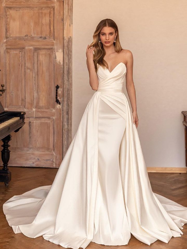 Milla Nova-ウエディングドレス